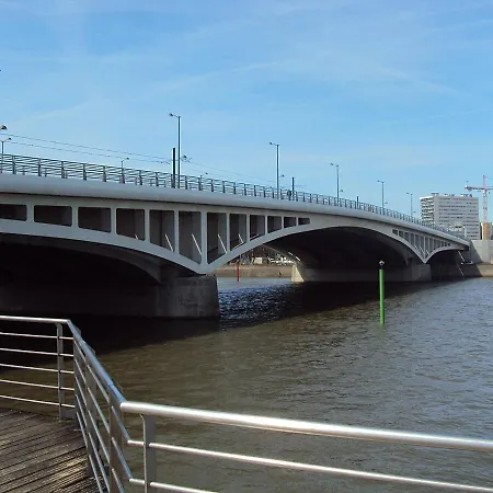 Calme Et Confort Aux Portes De Paris * Bezons